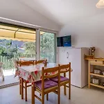 Apartments Valun Apartman Valun