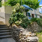 Apartments Valun Appartamento Valun