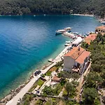 Apartments Valun Appartamento