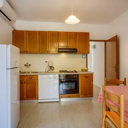 Lejlighed Apartments Valun Valun