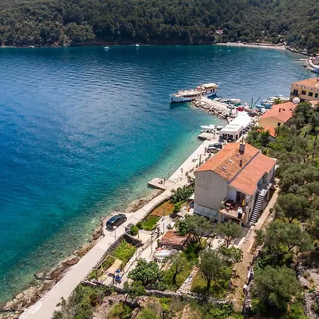 Apartments Valun Appartamento